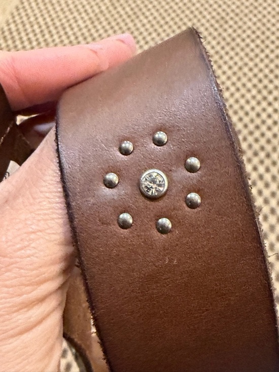 Y2K NWT American Eagle brown leather rhinestone studded belt size Small main image 4